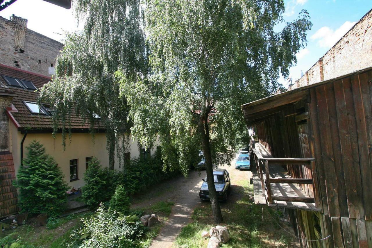 Vokieciu G. *